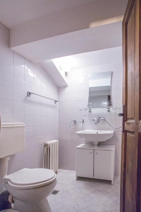 4- Bdr House Monument Of Culture & Architecture By Flat Mаnager Appartement Bansko Buitenkant foto
